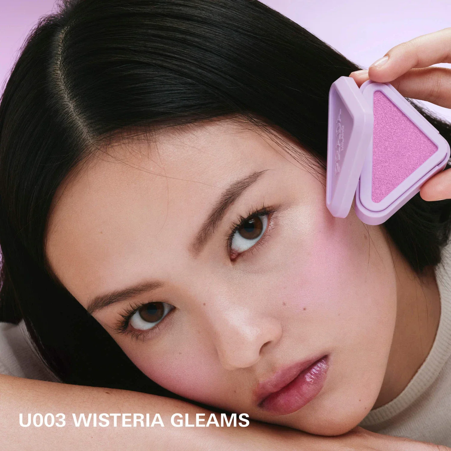 Touch Cream-To-Powder Soft Blur Longwear Blush — foto 3 de 20