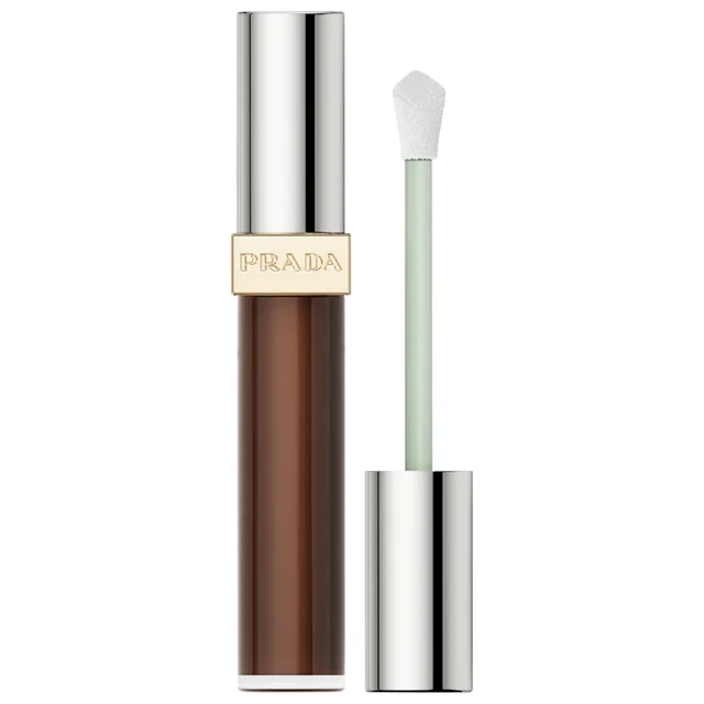 Micro-Correcting Blurring Radiant 24H Longwear Concealer with Peptides